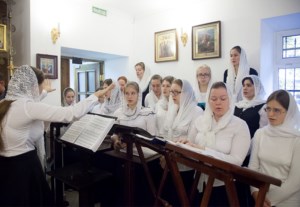 Божественная литургия в храме в честь Воздвижения Честнаго и Животворящего Креста Господня г. Саратова