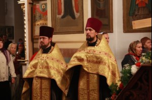 Всенощное бдение в Свято-Троицком храме Покровска