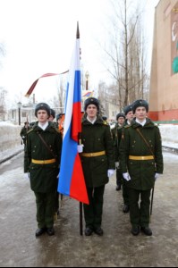 Митрополит Лонгин поздравил курсантов и командование вольского военного института с Днем защитника Отечества