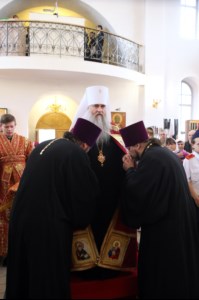Божественная литургия в храме во имя святых первоверховных апостолов Петра и Павла г. Аткарска