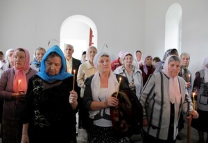 Прихожане строящегося храма святых Адриана и Наталии молитвенно отметили день памяти святых