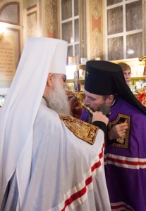 Божественная литургия в Свято-Троицком кафедральном соборе г. Покровска