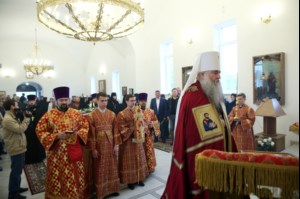 Чин Великого освящения и Божественная литургия в храме в честь Владимирской иконы Божией Матери Владимирского женского монастыря г. Вольска