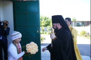 Божественная литургия в храме святых первоверховных апостолов Петра и Павла г. Красноармейска