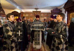 Литургия Преждеосвященных Даров в храме во имя святителя Тихона, Епископа Воронежского, Задонского чудотворца г.Саратова