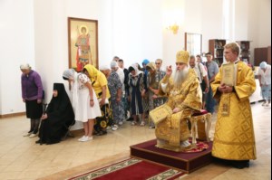 Божественная литургия в храме в честь Нерукотворного Образа Спасителя г. Саратова