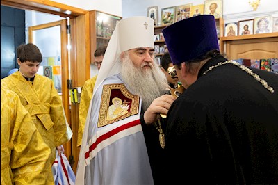 Божественная литургия в храме во имя первоверховных апостолов Петра и Павла г. Саратова