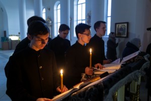 Литургия Преждеосвященных Даров в Свято-Троицком кафедральном соборе г. Вольска