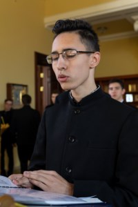 Царские часы на Архиерейском подворье — в храме во имя святого апостола и евангелиста Иоанна Богослова