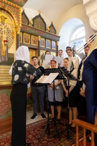 Всенощное бдение на Архиерейском подворье — храме в честь иконы Божией Матери «Утоли моя печали» г. Саратова