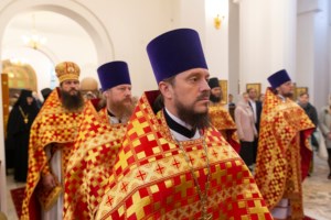 Божественная литургия в Свято-Алексиевском женском монастыре г. Саратова