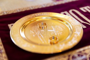 Таинство Венчания в Покровском храме г. Саратова