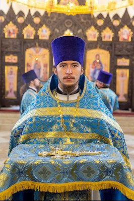 Божественная литургия в храма в честь иконы Божией Матери «Всех скорбящих Радость» г. Саратова