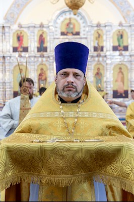 Божественная литургия в храме во имя святых первоверховных апостолов Петра и Павла г. Аткарска