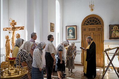 В саратовских храмах отметили День Крещения Руси