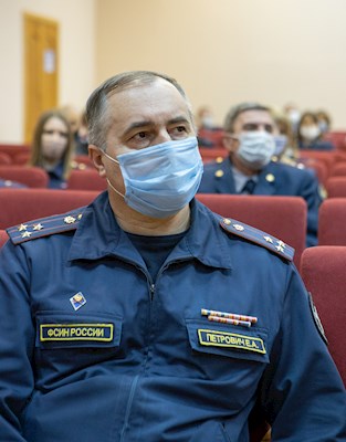 Архиерейский хор выступил в УФСИН