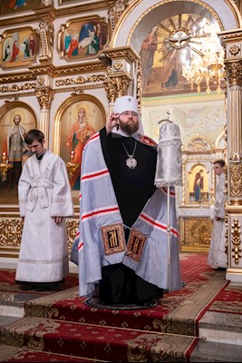 Митрополит Игнатий совершил всенощное бдение в Покровском соборе г. Саратова
