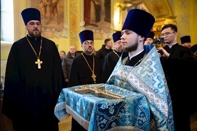 Митрополит Игнатий совершил всенощное бдение в Покровском соборе г. Саратова