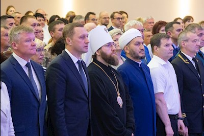 Митрополит Игнатий принял участие в торжественном мероприятии ко Дню России