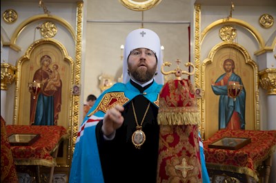Митрополит Игнатий совершил Божественную литургию пасхальным чином в храме святого пророка Илии п. Сенной Вольского района