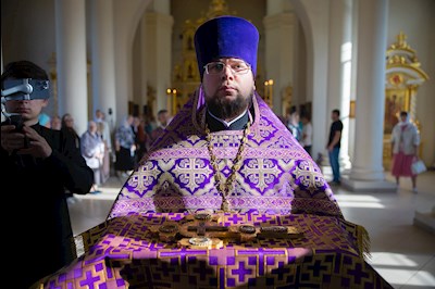 Митрополит Игнатий совершил всенощное бдение с чином выноса Креста в Свято-Троицком кафедральном соборе г. Вольска