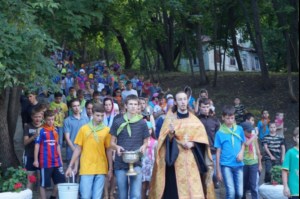 В «Солнечном» прошел крестный ход