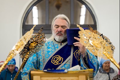 Митрополит Игнатий совершил Божественную литургию в храме святого апостола и евангелиста Иоанна Богослова с. Казанла Базарно-Карабулакского района