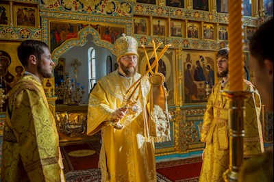 Митрополит Игнатий совершил Божественную литургию в Свято-Алексиевском женском монастыре г. Саратова