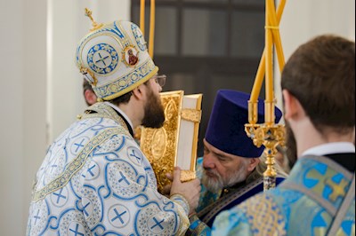 Митрополит Игнатий совершил Божественную литургию в храме святого апостола и евангелиста Иоанна Богослова с. Казанла Базарно-Карабулакского района