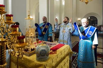 Митрополит Игнатий совершил Божественную литургию в храме святого апостола и евангелиста Иоанна Богослова с. Казанла Базарно-Карабулакского района