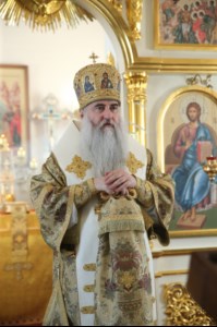 Божественная литургия в храме святителей Василия Великого, Григория Богослова, Иоанна Златоуста г.Саратова