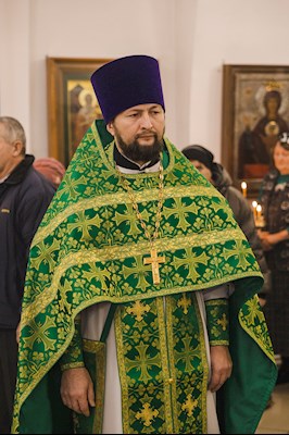 Архиереи Саратовской митрополии совершили Божественную литургию в соборном храме святого благоверного князя Александра Невского г. Ртищево
