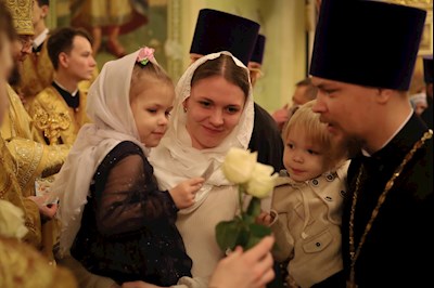 Великая рождественская вечерня в Покровском соборе г. Саратова