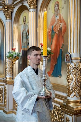 Митрополит Игнатий совершил Божественную литургию в Покровском соборе г. Саратова