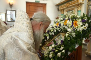 Божественная литургия в храме во имя Архангела Михаила с. Михайловка Саратовского района