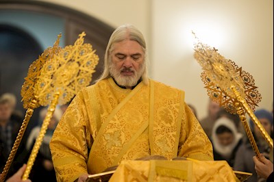 Митрополит Игнатий совершил Божественную литургию в соборном храме святителя Спиридона Тримифунтского г. Саратова