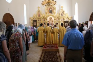 Великое освящение храма в честь святого благоверного князя Михаила Черниговского и боярина его Феодора г. Саратова