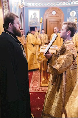 Всенощное бдение в Свято-Троицком кафедральном соборе г. Саратова