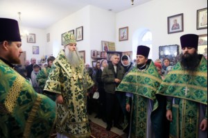 Божественная литургия в храме во имя преподобного Сергия Радонежского поселок Юбилейный г.Саратова