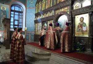 Всенощное бдение в Крестовоздвиженском храме г. Хвалынска