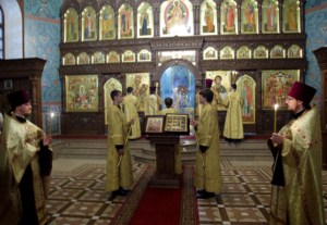 Всенощное бдение в Крестовоздвиженском храме города Хвалынска