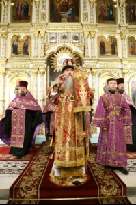 Всенощное бдение в храме в честь Сошествия Святого Духа г.Саратова