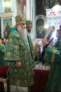 Божественная литургия в храме Сошествия Святого Духа г. Саратова