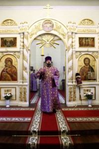 Всенощное бдение на Архиерейском подворье – храме во имя преподобного Серафима Саровского г.Саратова