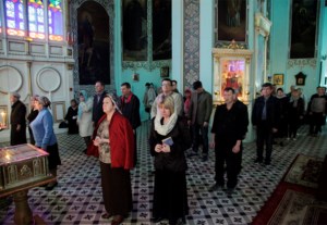 Утреня с чтением Великого канона преподобного Андрея Критского в храме в честь Сошествия Святого Духа г. Саратова