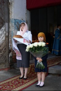 Божественная литургия в храме в честь Покрова Пресвятой Богородицы села Сокур Татищевского района