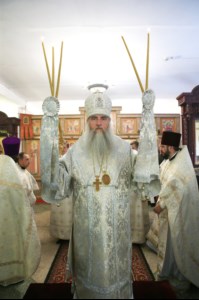 Божественная литургия в храме во имя святителя Тихона, епископа Воронежского, Задонского чудотворца г. Саратова