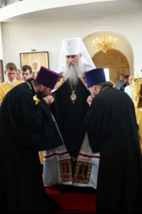 Божественная литургия в храме во имя святых первоверховных апостолов Петра и Павла г.Аткарска