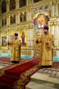 Божественная литургия в храме Сошествия Святого Духа г. Саратова