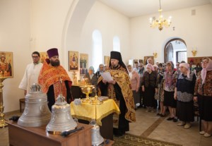 Освящены колокола саратовского храма во имя святых мучеников Адриана и Наталии